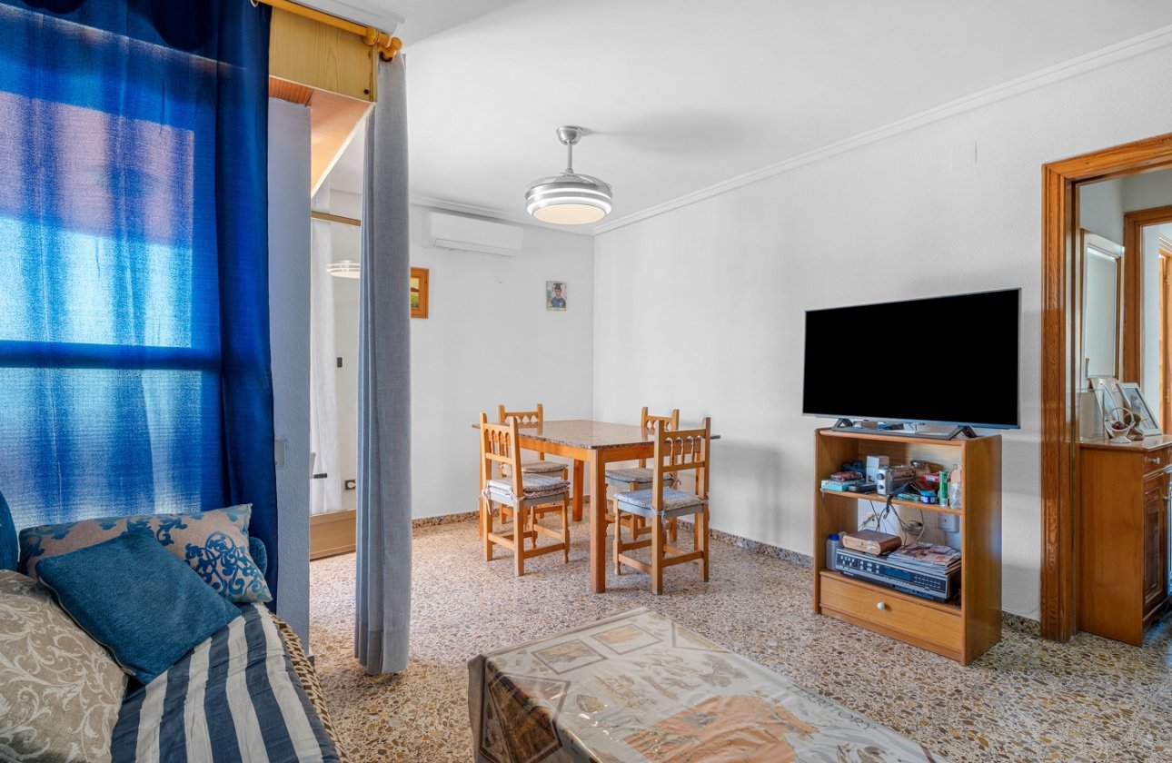 Reventa - Apartamento / piso - Arenales del Sol - Segunda linea playa