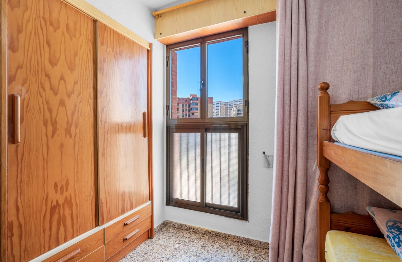 Reventa - Apartamento / piso - Arenales del Sol - Segunda linea playa