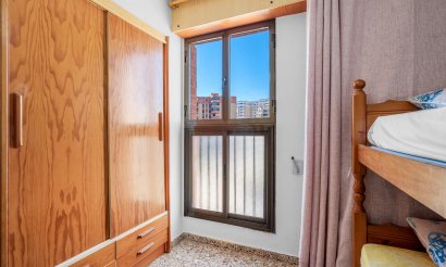 Reventa - Apartamento / piso - Arenales del Sol - Segunda linea playa
