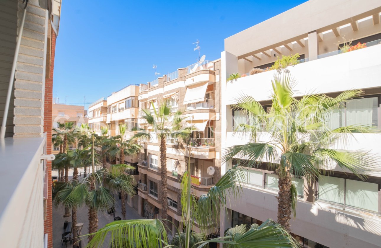 Reventa - Apartamento / piso - Torrevieja - Centro