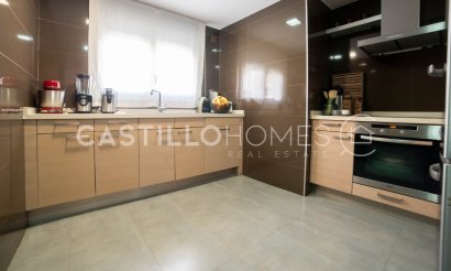 Reventa - Apartamento / piso - Torrevieja - Centro