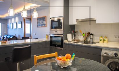 Resale - Apartment / flat - Torrevieja - Playa del Cura