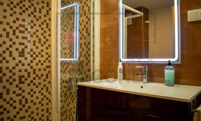 Resale - Apartment / flat - Torrevieja - Playa del Cura