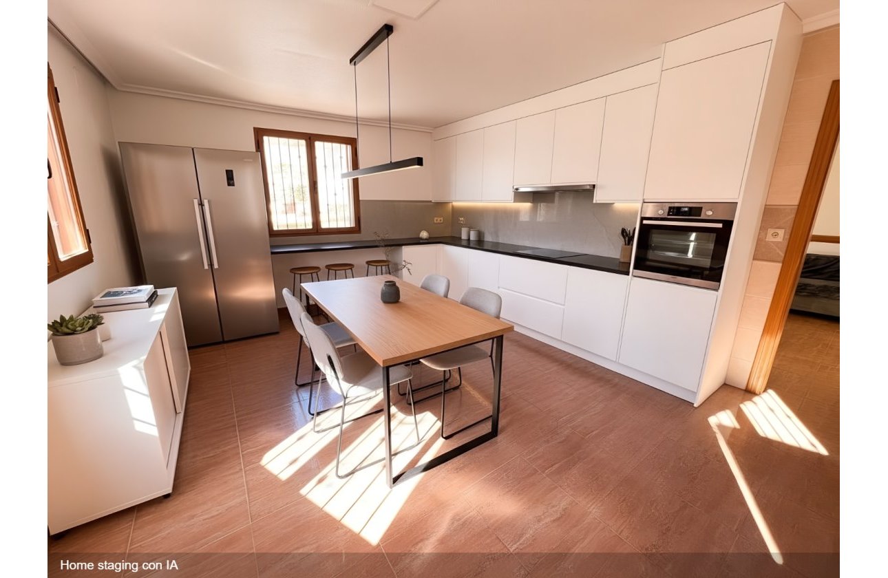 Resale - Villa - Torrevieja