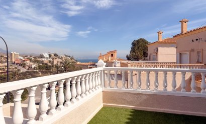 Reventa - Villa / Semi detached - El Campello - Pueblo Acantilado - Venta Lanuza