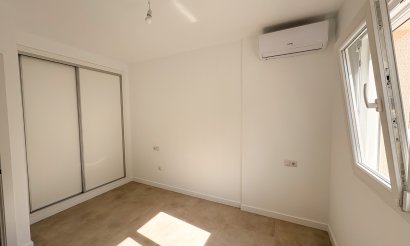 Reventa - Villa / Semi detached - El Campello - Pueblo Acantilado - Venta Lanuza