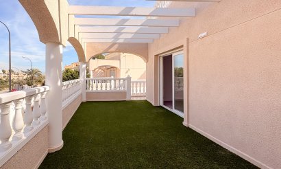 Reventa - Villa / Semi detached - El Campello - Pueblo Acantilado - Venta Lanuza