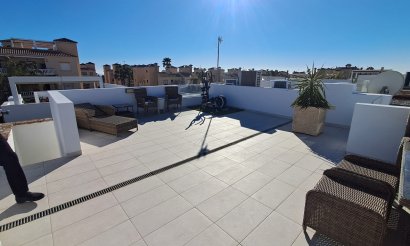 Resale - Villa - Cabo Roig