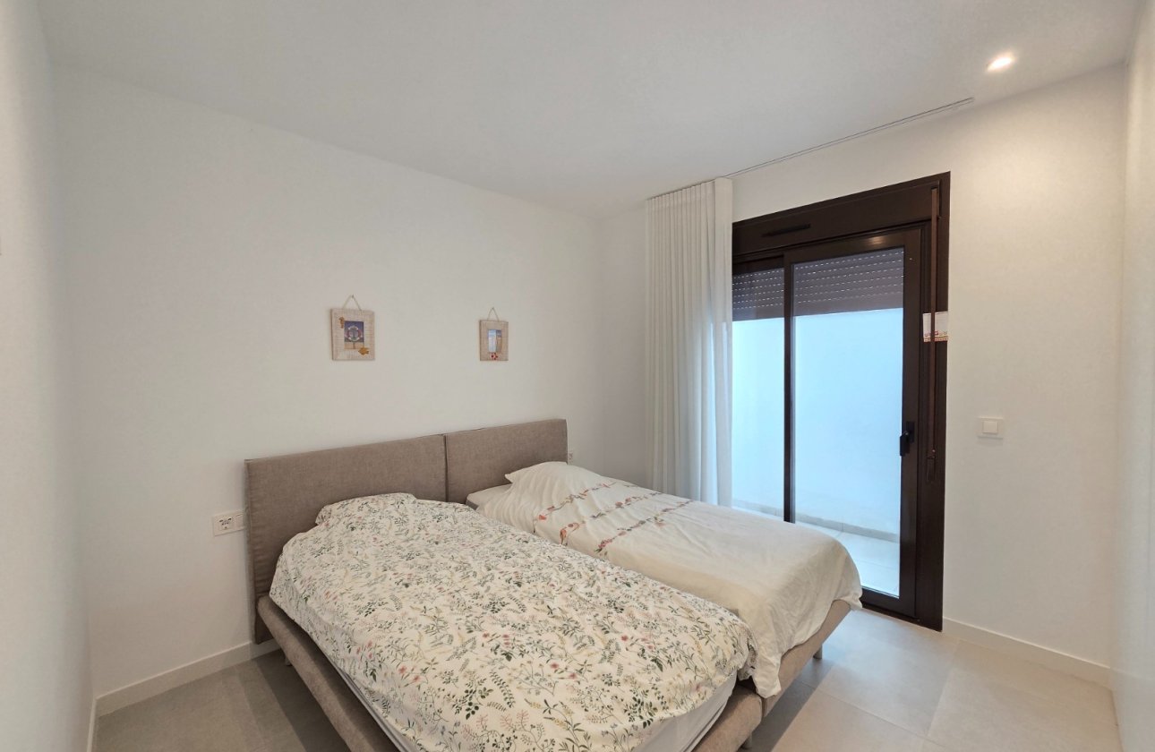 Resale - Apartment / flat - Pilar de la Horadada - Pilar de la Horadada *