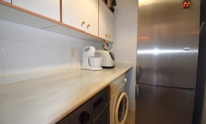 Resale - Villa / Semi detached - Orihuela Costa - Los Balcones