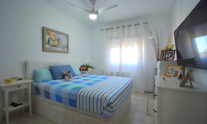 Resale - Villa / Semi detached - Orihuela Costa - Los Balcones