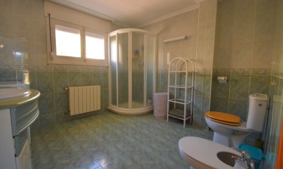 Resale - Villa / Semi detached - Orihuela Costa - Los Balcones