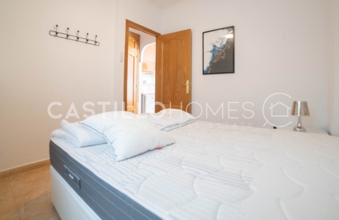 Reventa - Bungalow - Torrevieja - Aguas Nuevas