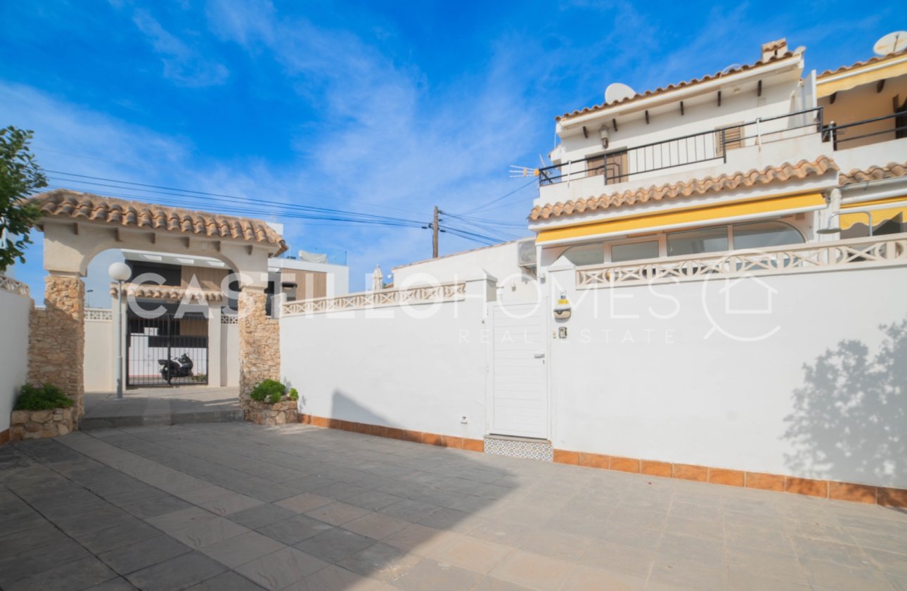 Reventa - Bungalow - Torrevieja - Aguas Nuevas