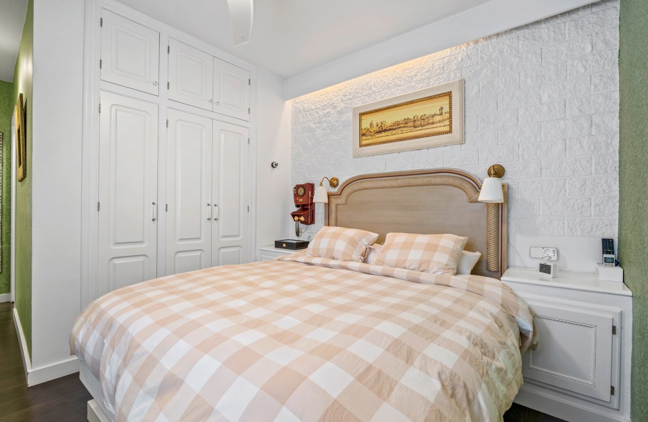 Reventa - Ático - Torrevieja