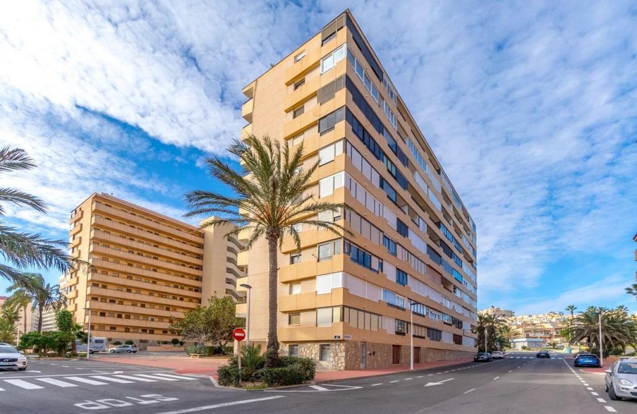Resale - Apartment / flat - Torrevieja - Cabo cervera