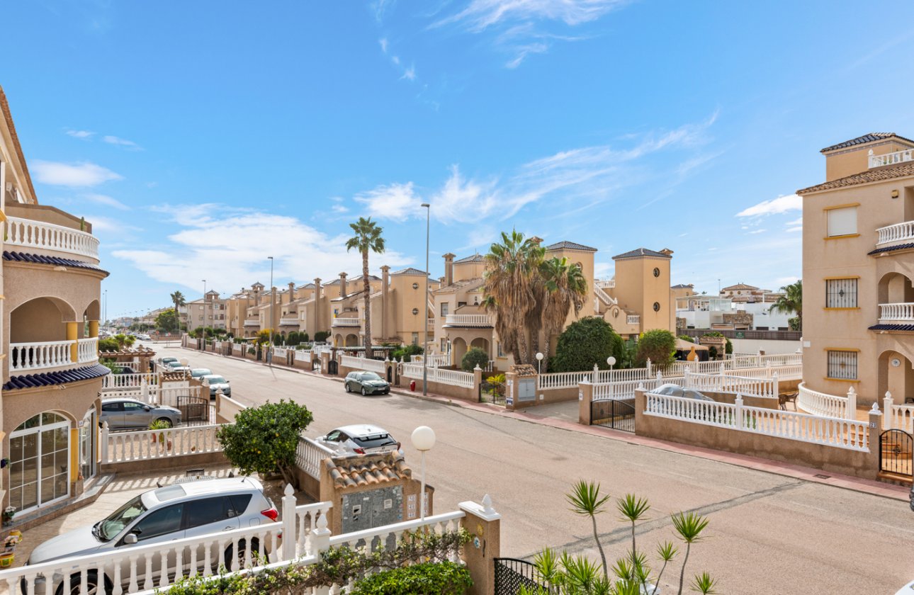Resale - Apartment / flat - Orihuela Costa - Lomas de Cabo Roig