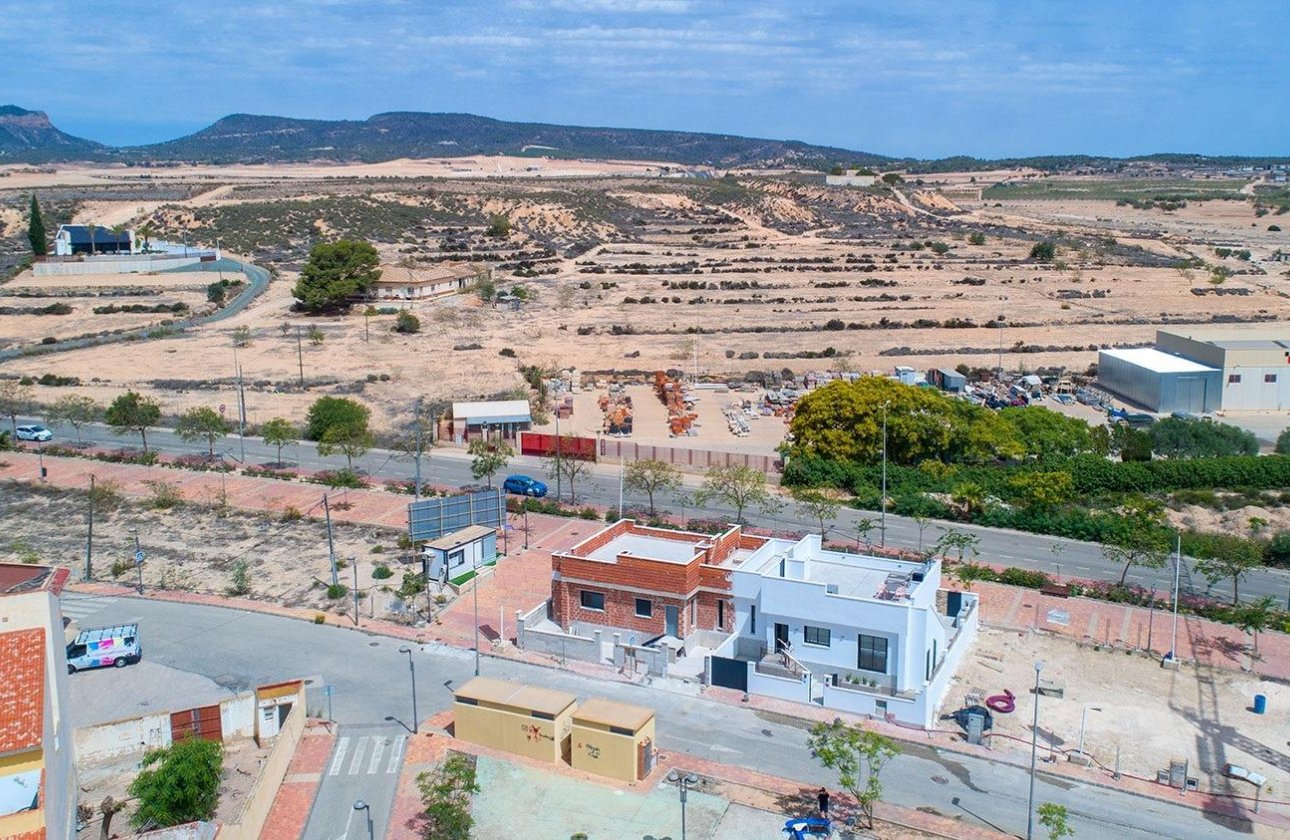 Obra nueva - Villa - Sucina