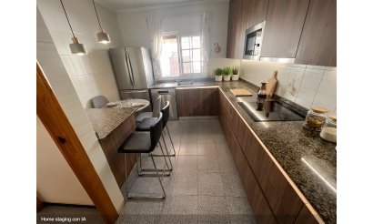 Reventa - Villa / Semi detached - Santa Pola