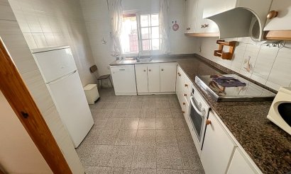 Reventa - Villa / Semi detached - Santa Pola