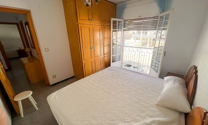 Reventa - Villa / Semi detached - Santa Pola