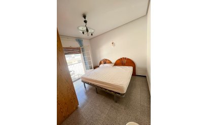 Reventa - Villa / Semi detached - Santa Pola