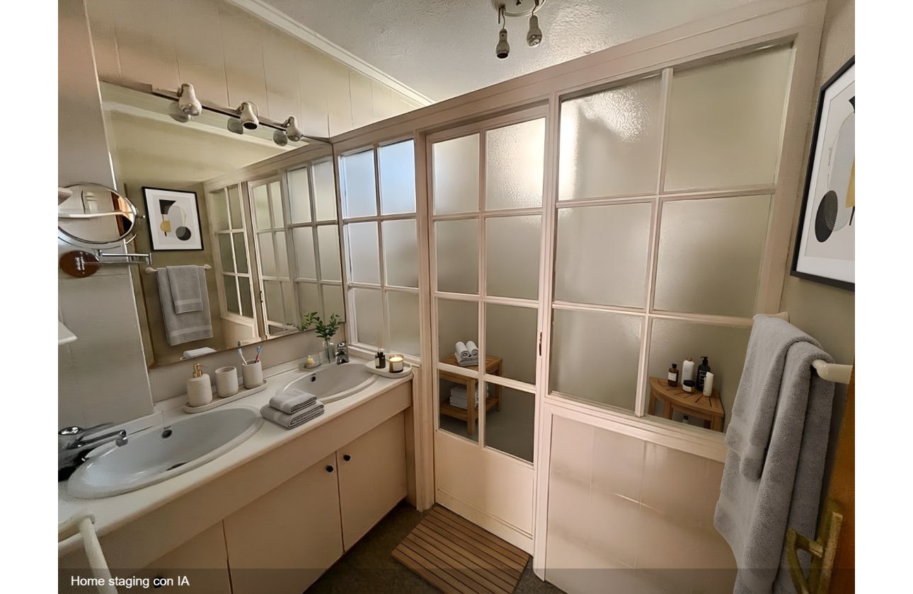 Reventa - Villa / Semi detached - Santa Pola