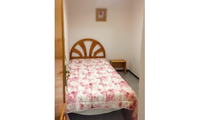 Reventa - Villa / Semi detached - Santa Pola