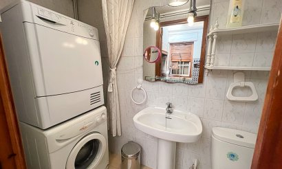 Reventa - Villa / Semi detached - Santa Pola