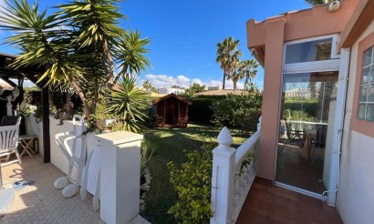 Resale - Villa - Cabo Roig