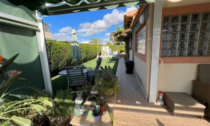 Resale - Villa - Cabo Roig