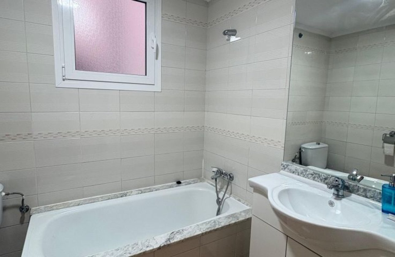 Resale - Apartment / flat - Torrevieja
