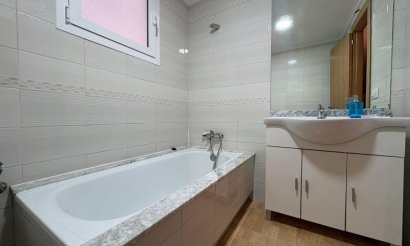 Resale - Apartment / flat - Torrevieja