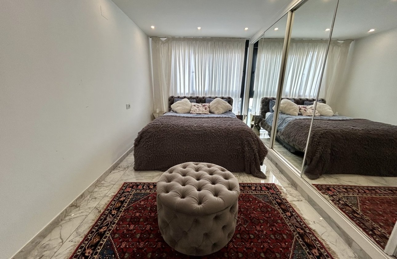 Resale - Villa - Los Balcones