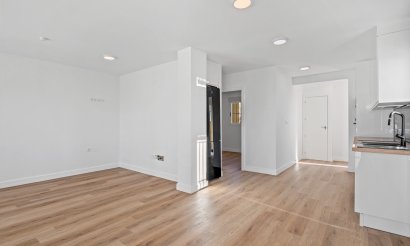 Resale - Townhouse - Benimar