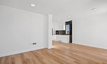 Resale - Townhouse - Benimar