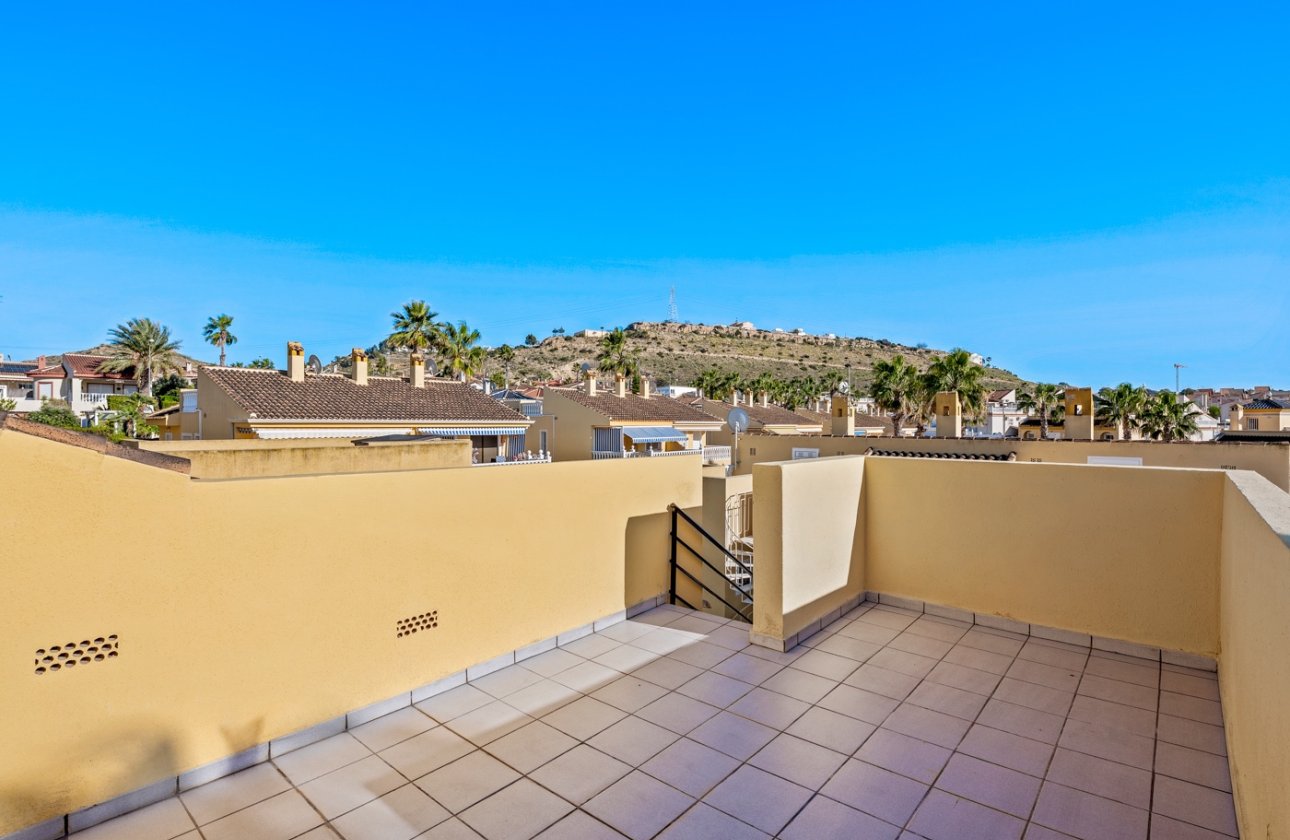 Resale - Townhouse - Benimar