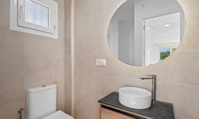 Resale - Townhouse - Benimar