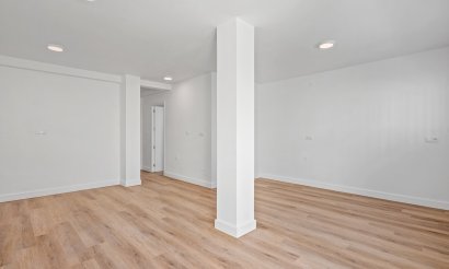 Resale - Townhouse - Benimar