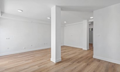 Resale - Townhouse - Benimar