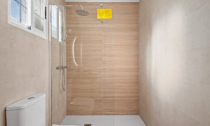 Resale - Townhouse - Benimar