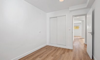 Resale - Townhouse - Benimar