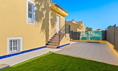 Resale - Townhouse - Benimar