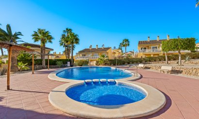 Resale - Townhouse - Benimar