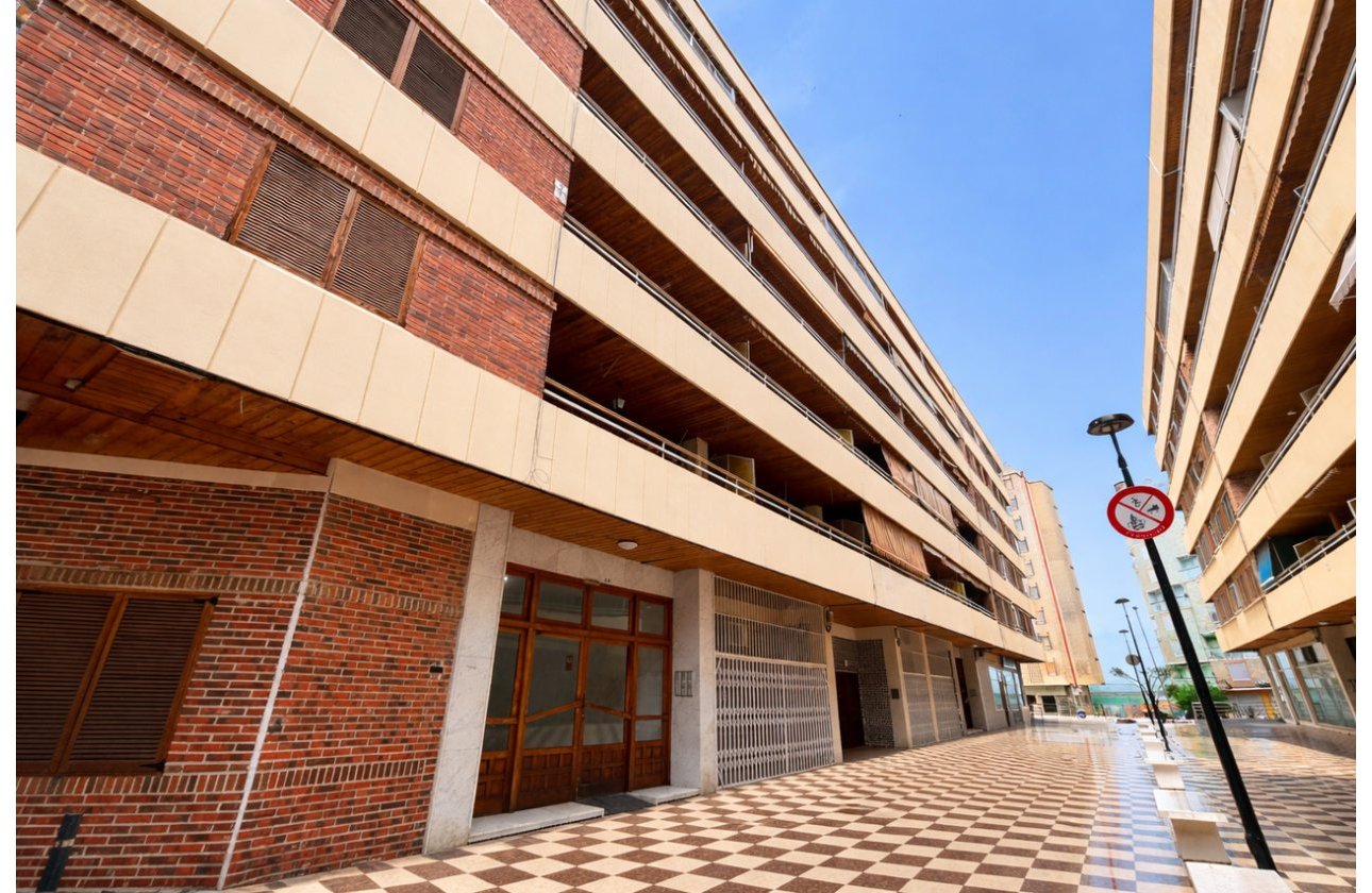 Reventa - Apartamento / piso - Torrevieja