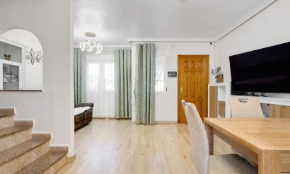 Resale - Townhouse - Torrevieja