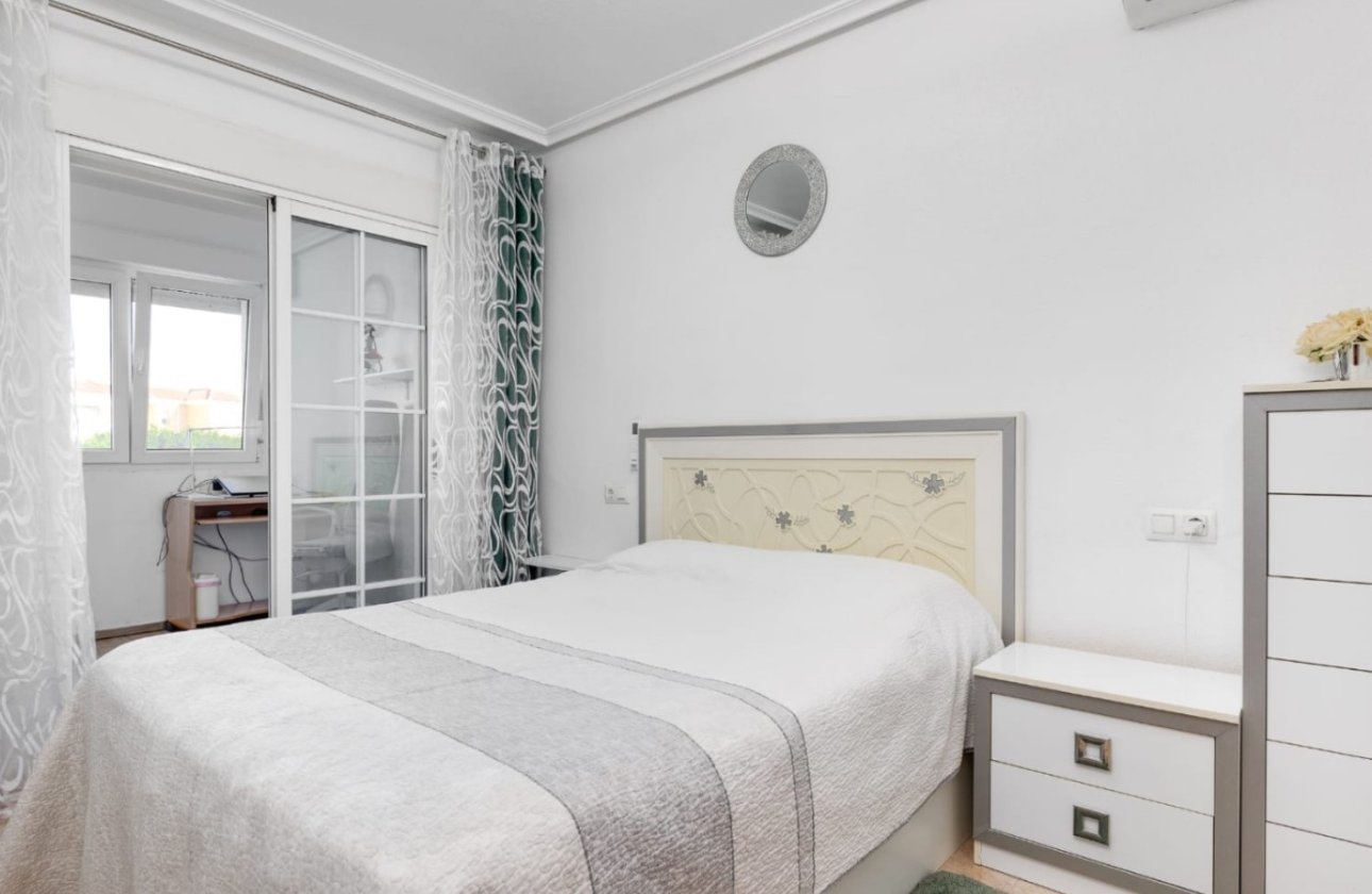 Resale - Townhouse - Torrevieja