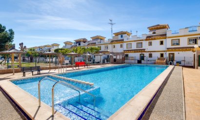 Resale - Townhouse - Torrevieja