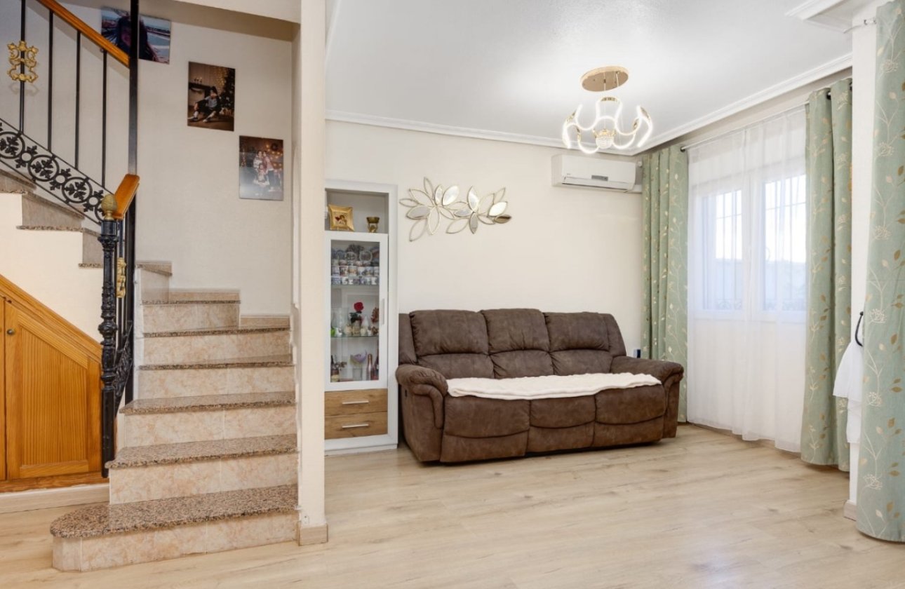 Resale - Townhouse - Torrevieja