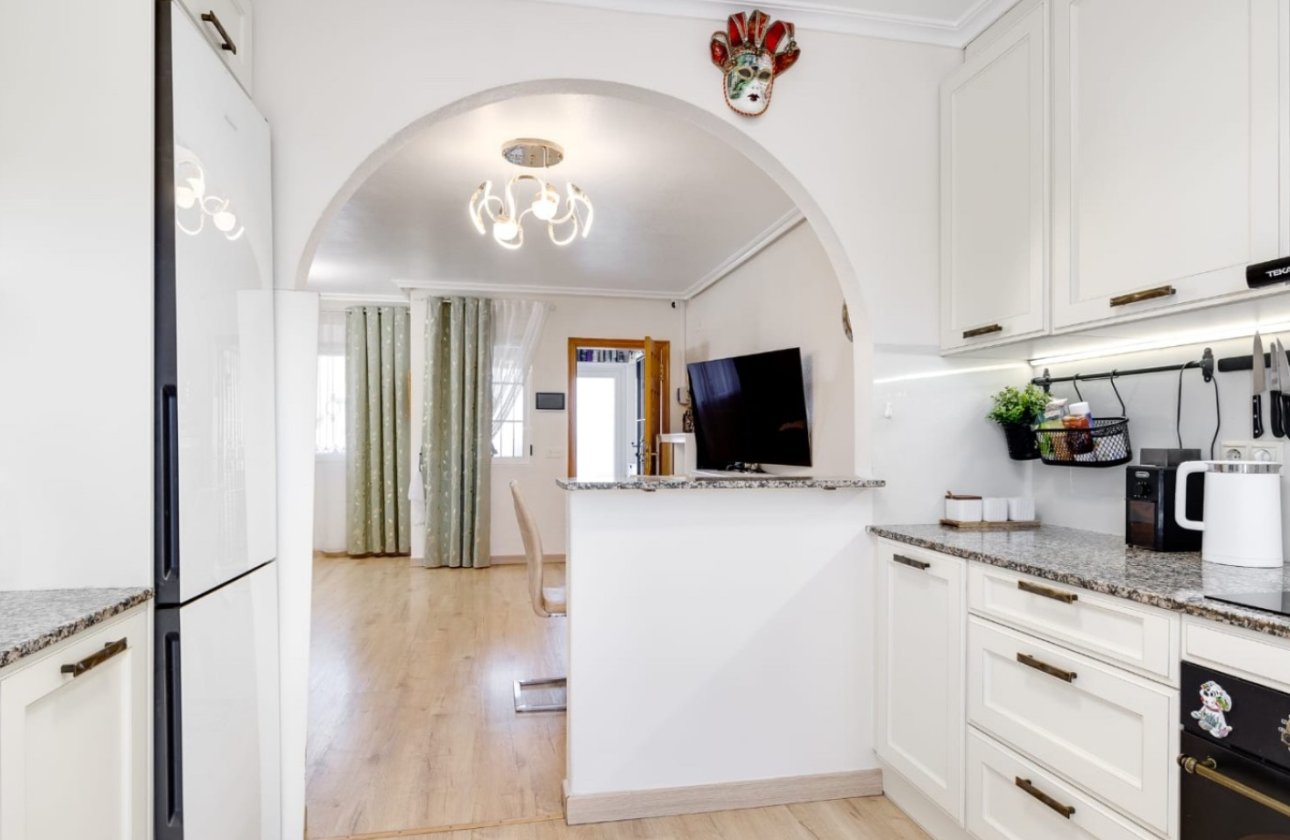 Resale - Townhouse - Torrevieja